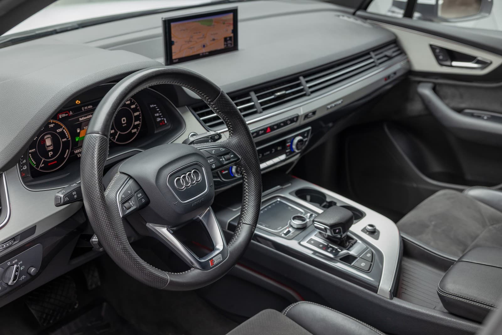 Audi Q7 - bilde 22
