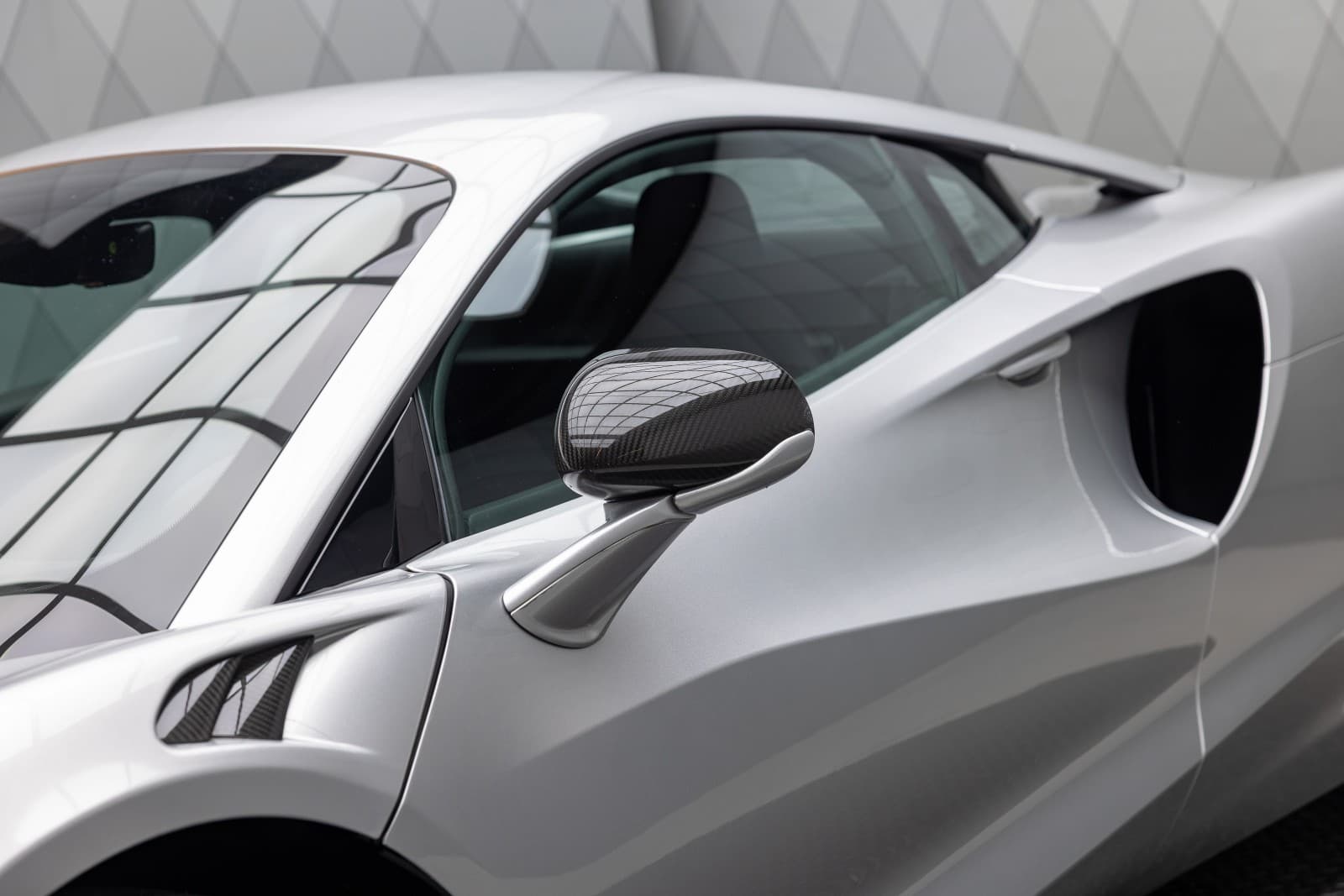 McLaren Artura - bilde 17