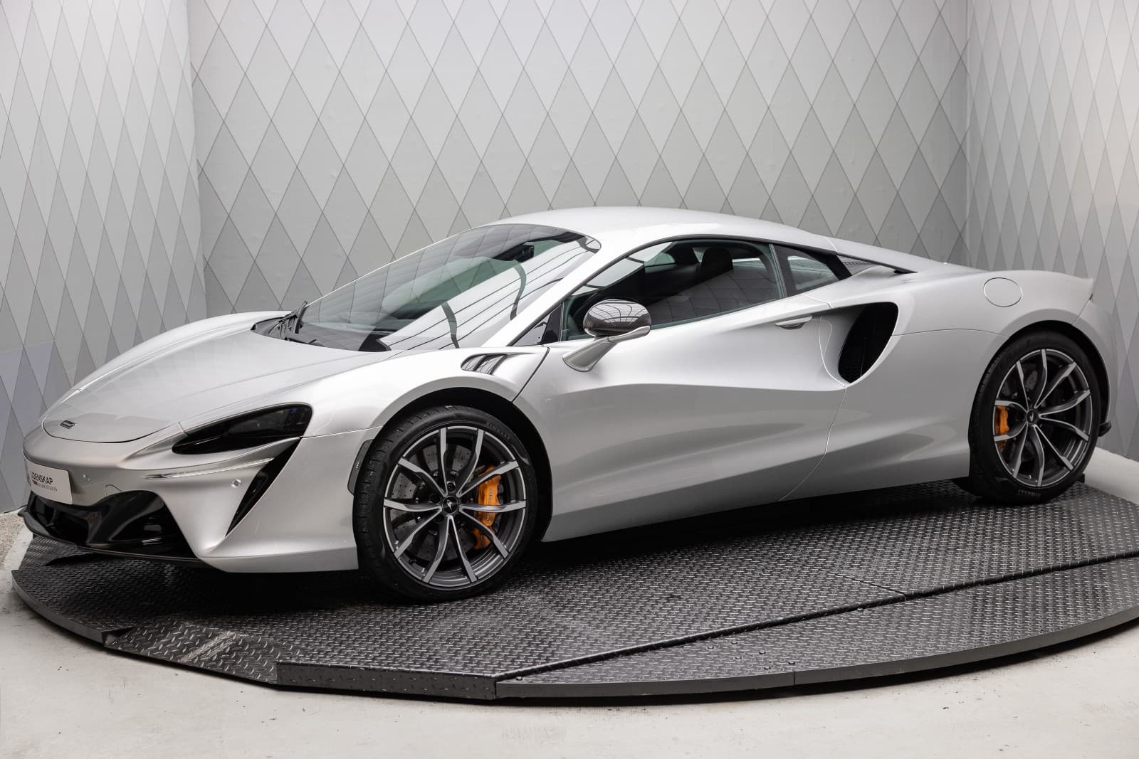 McLaren Artura - bilde 7