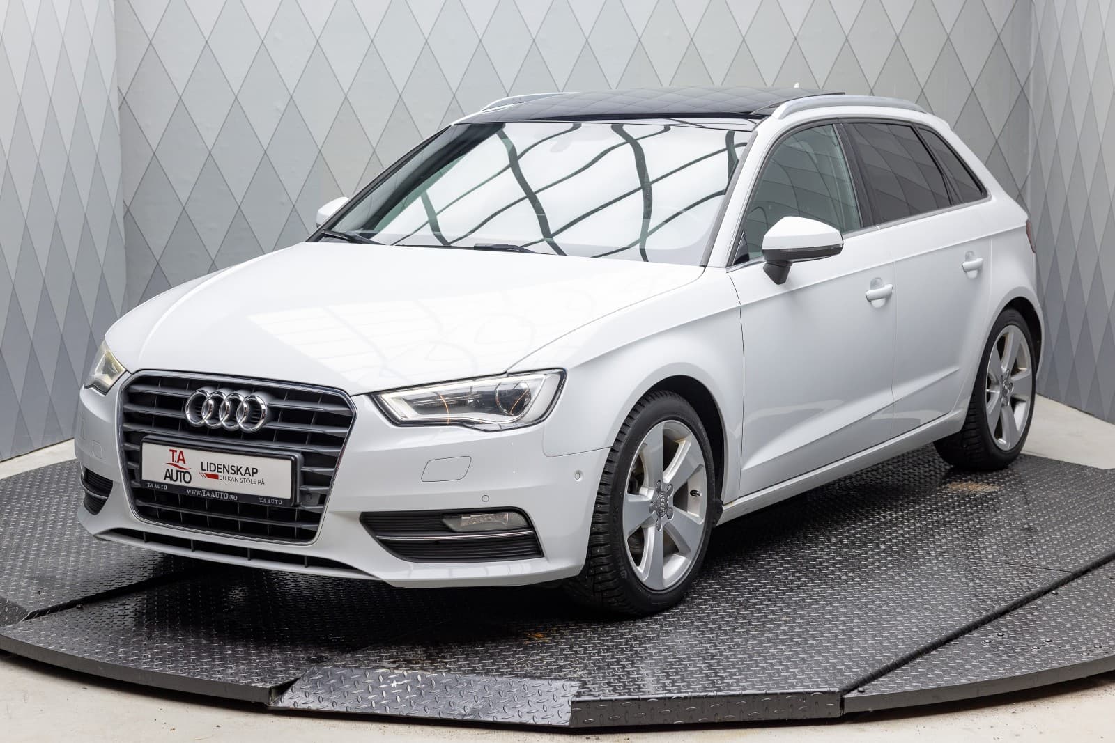Audi A3 - bilde 3