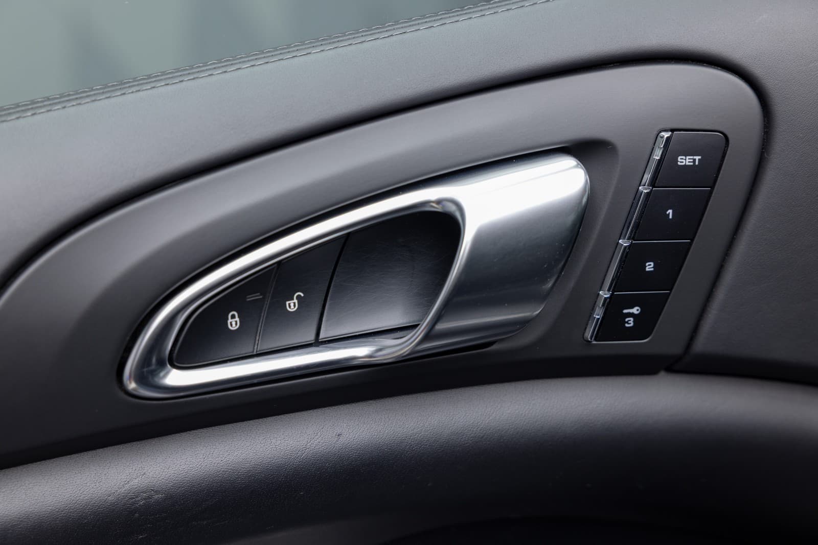 Porsche Cayenne - bilde 15