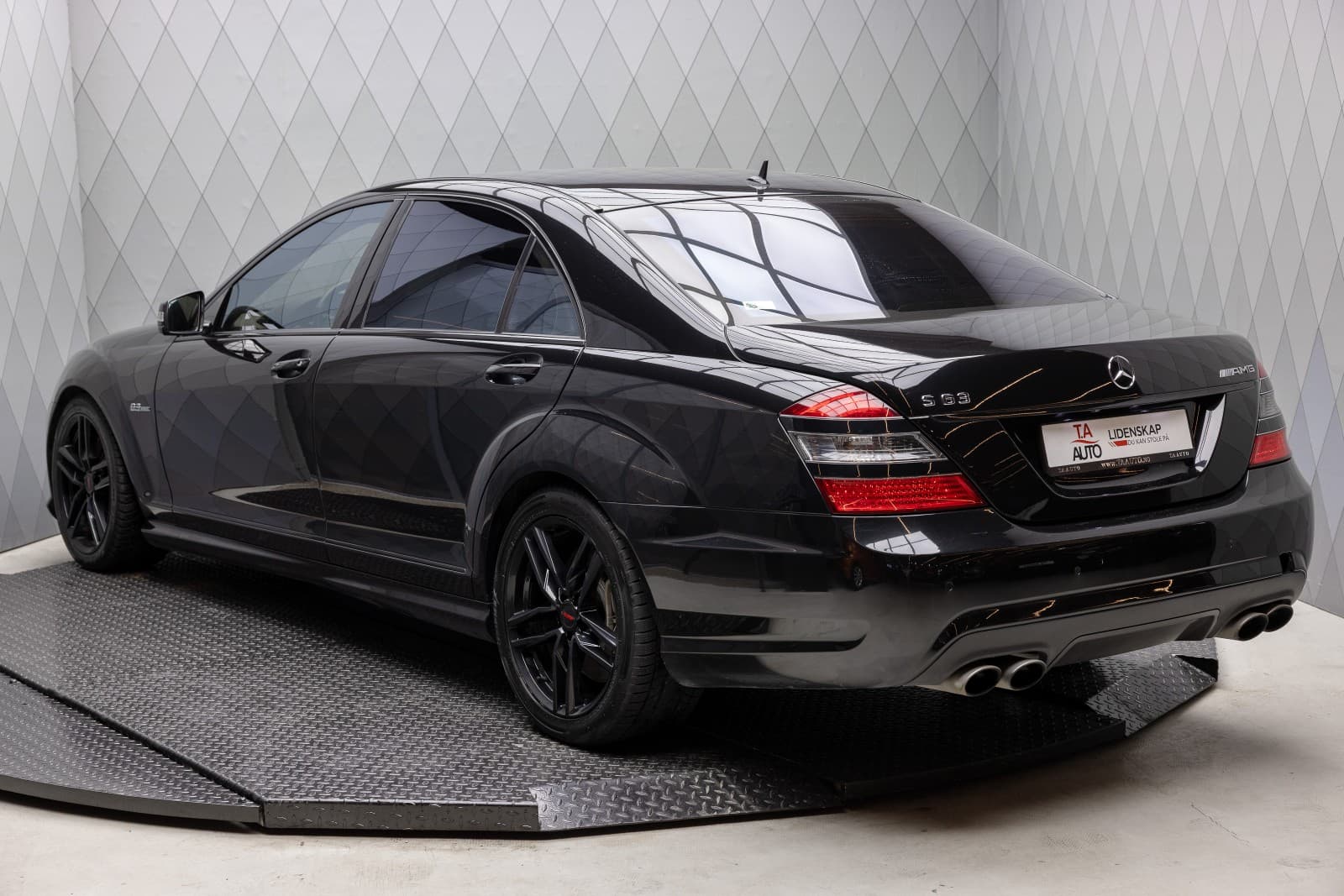 Mercedes-Benz S-Klasse - bilde 1