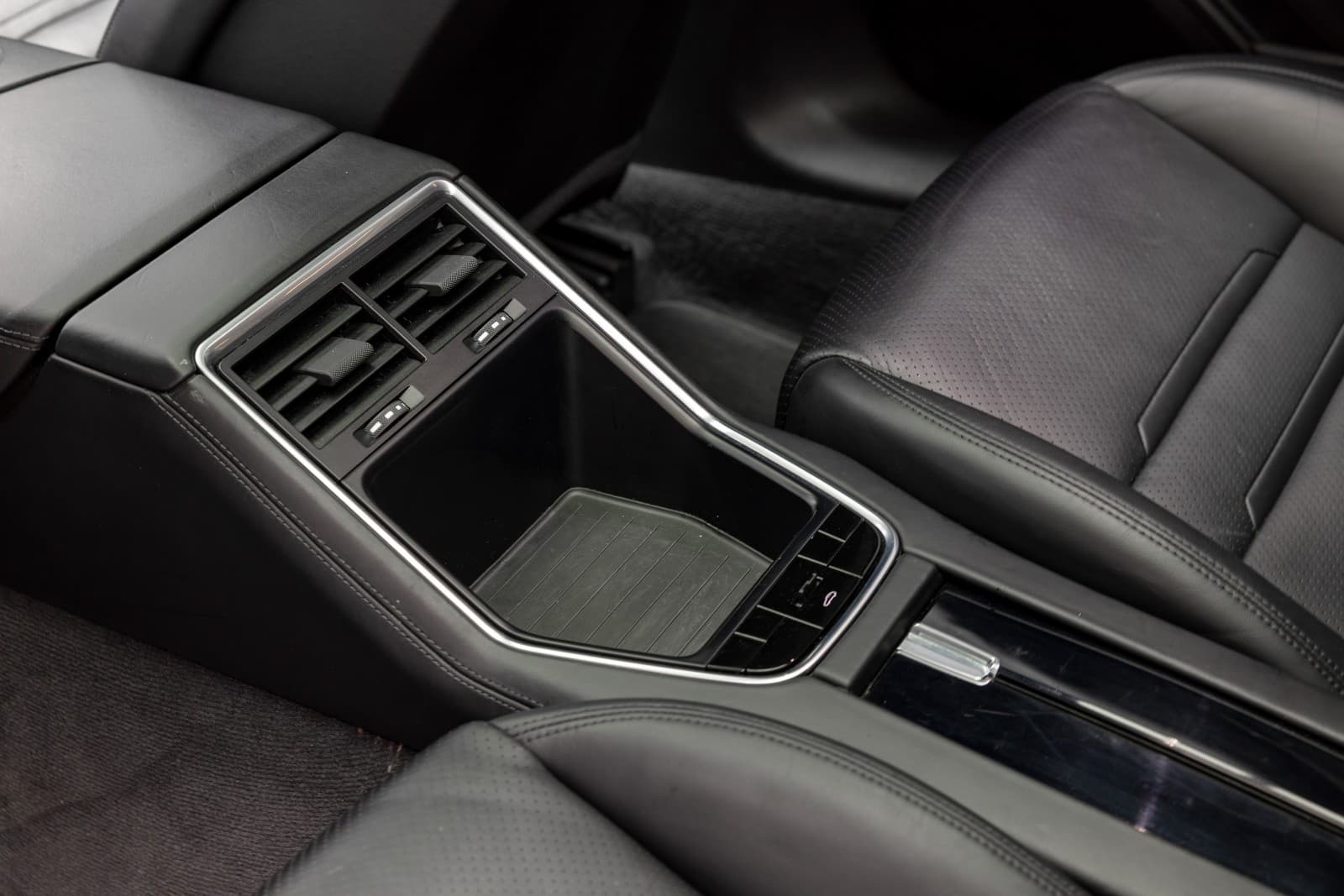 Porsche Panamera - bilde 36