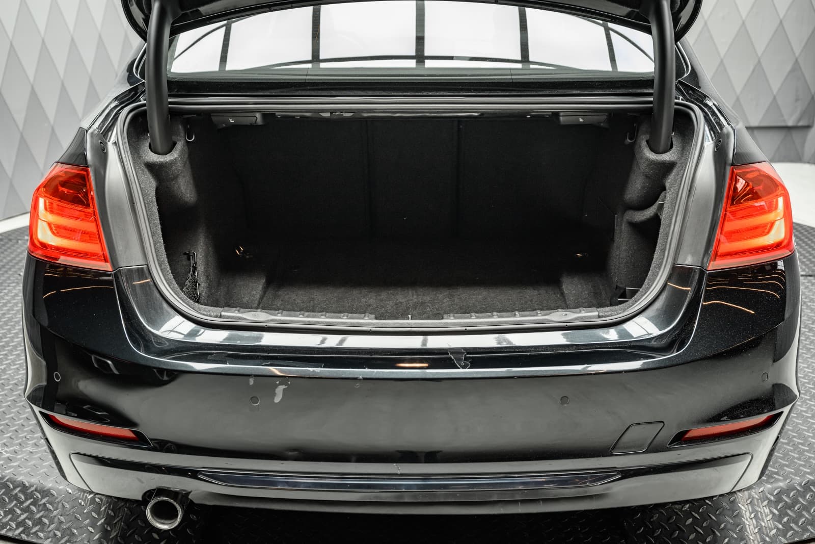 BMW 3-serie - bilde 9