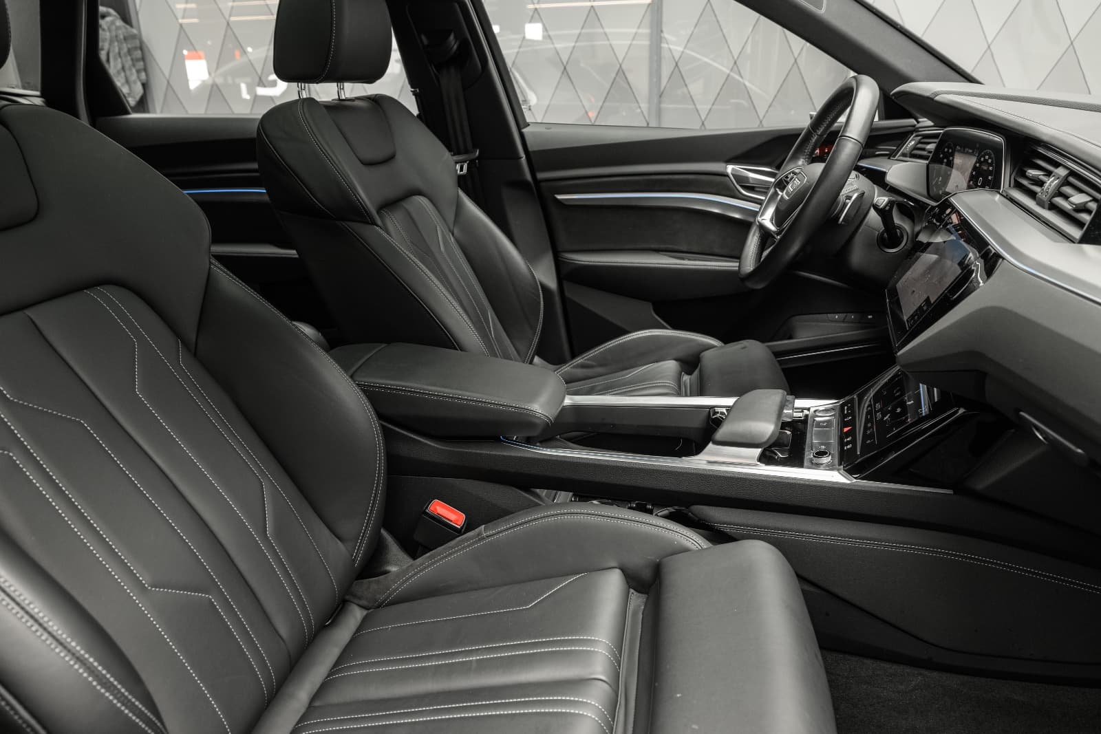 Audi e-tron - bilde 25