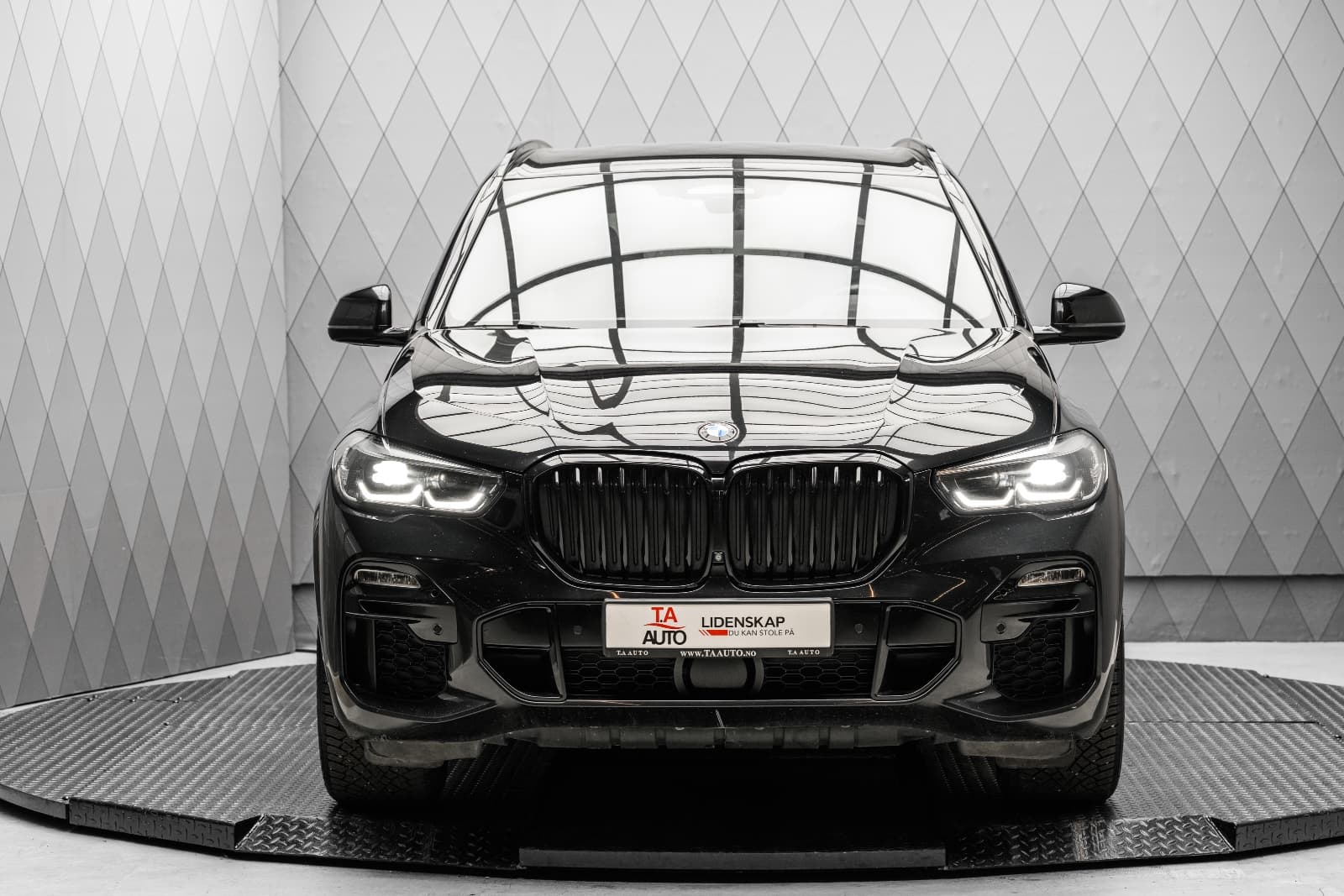 BMW X5 - bilde 4