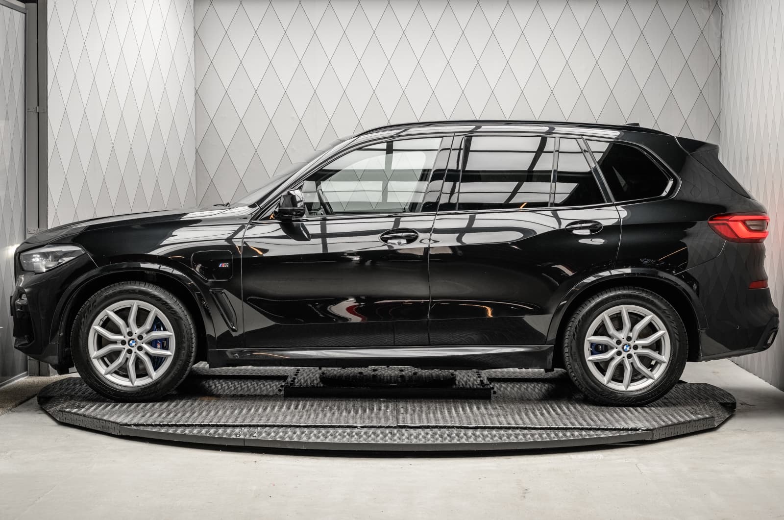 BMW X5 - bilde 8