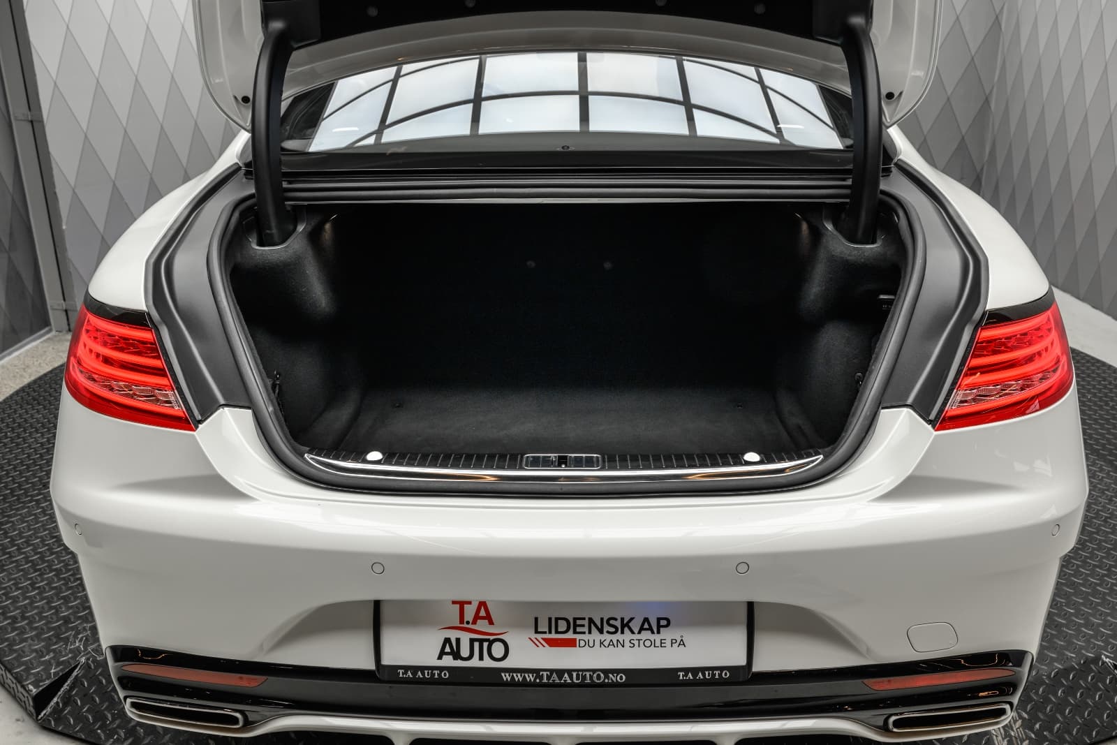 Mercedes-Benz S-Klasse - bilde 11