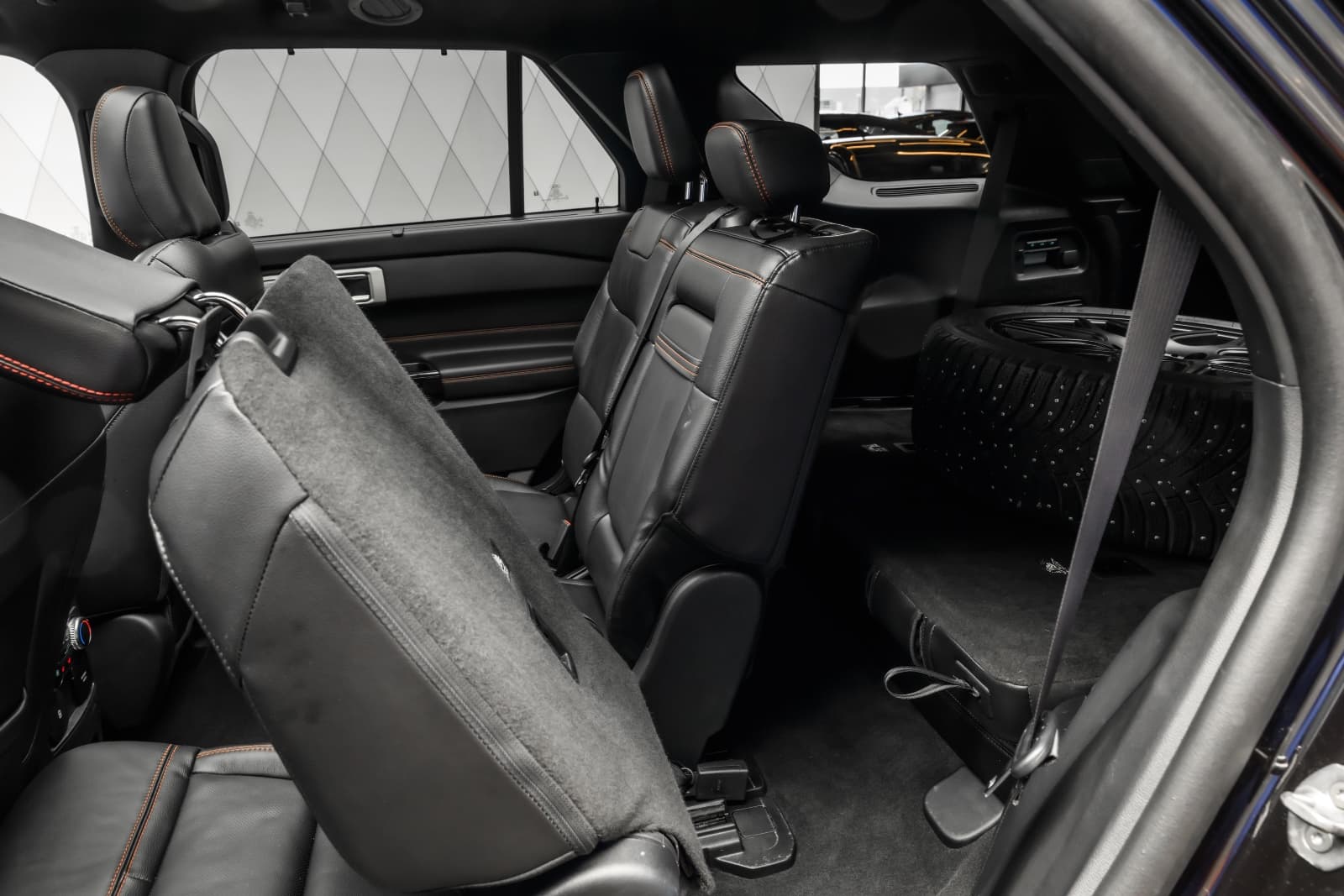 Ford Explorer - bilde 33