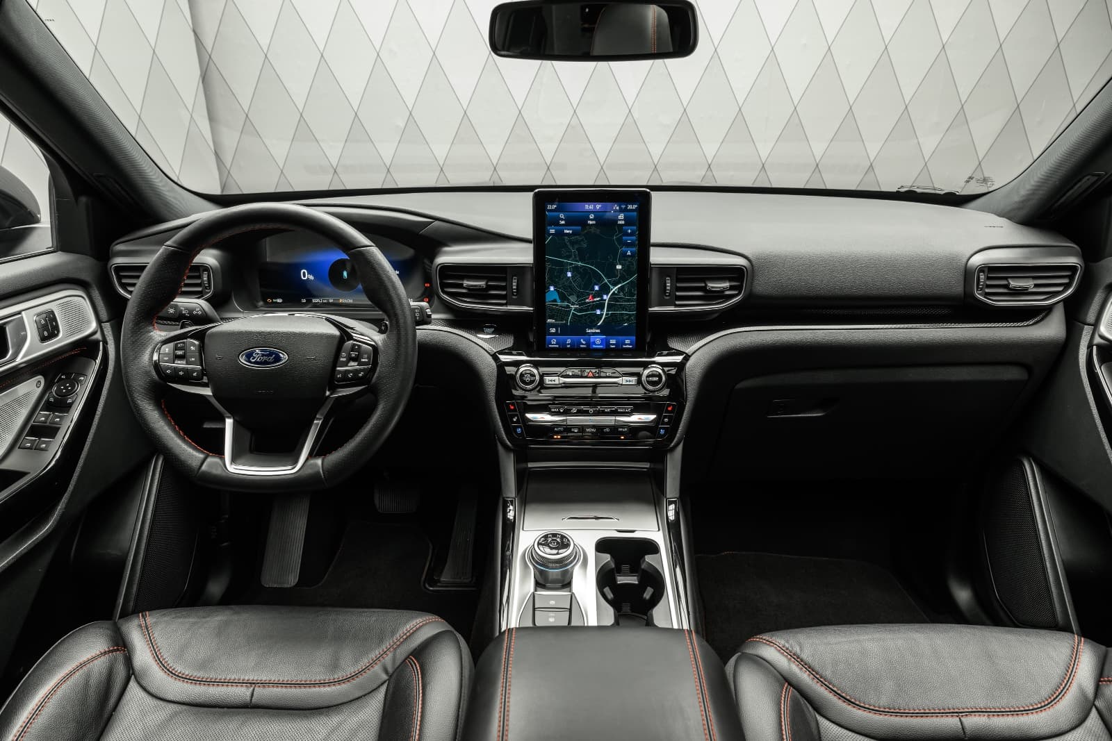 Ford Explorer - bilde 17