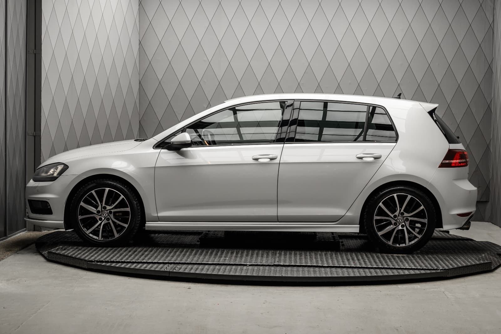 Volkswagen Golf - bilde 8