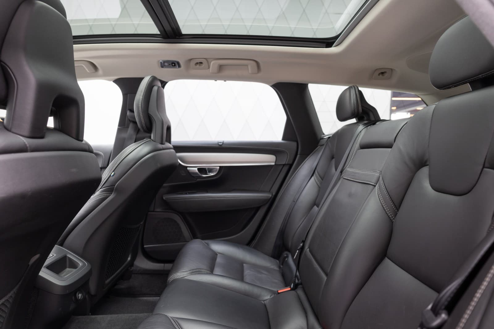 Volvo V90 Cross Country - bilde 36