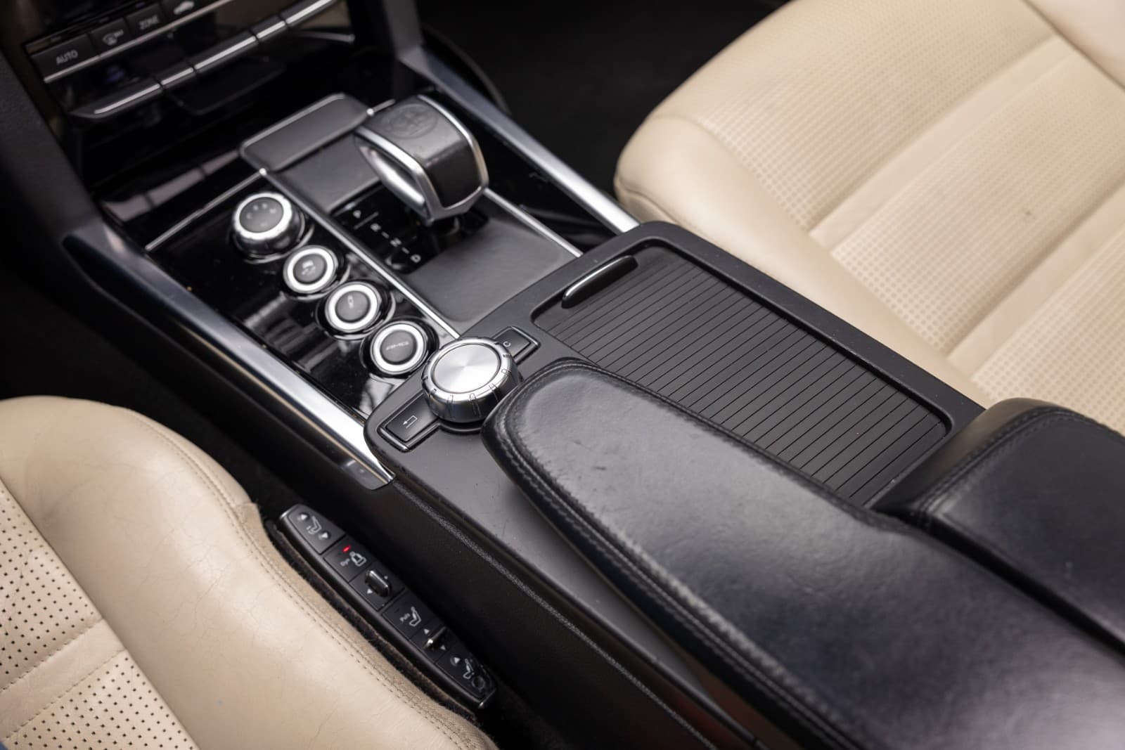 Mercedes-Benz E-Klasse - bilde 32