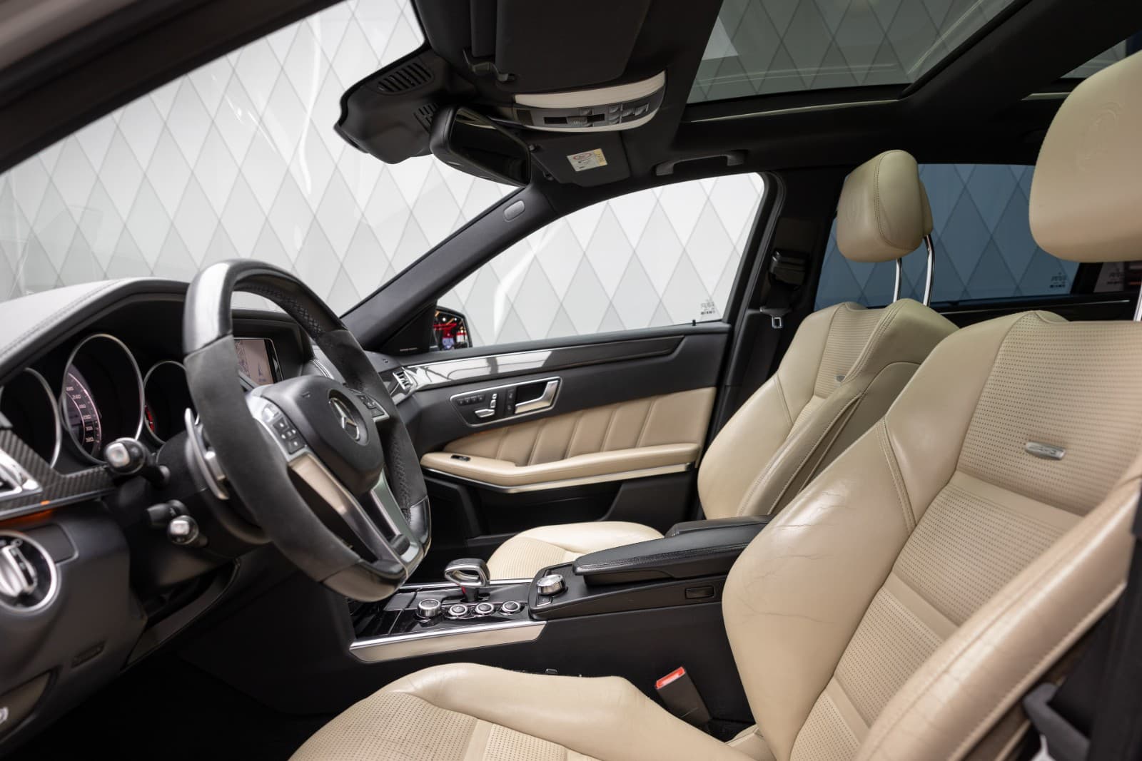 Mercedes-Benz E-Klasse - bilde 25