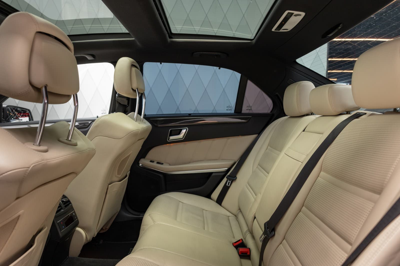 Mercedes-Benz E-Klasse - bilde 33