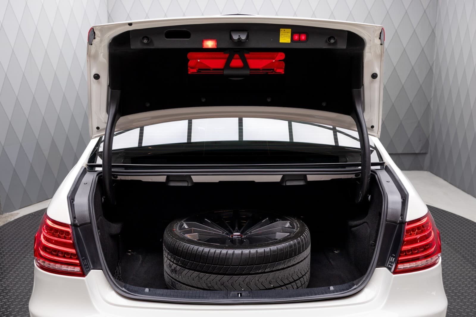 Mercedes-Benz E-Klasse - bilde 10