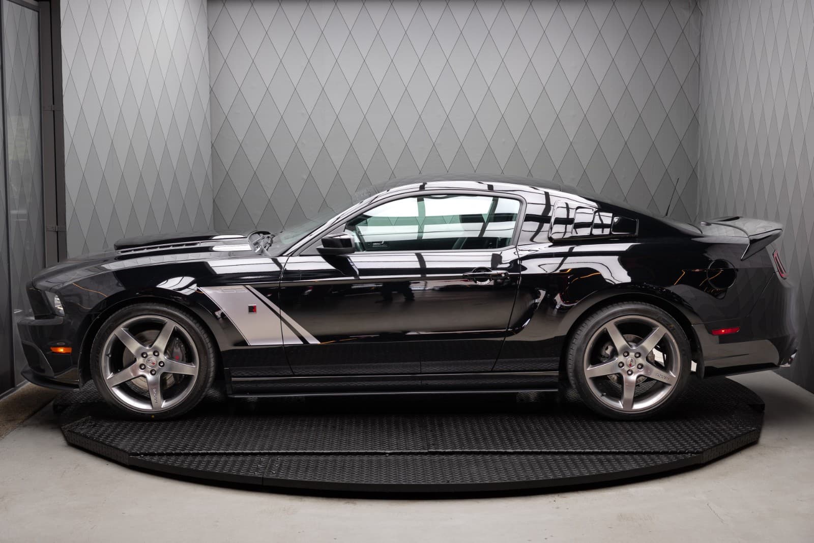 Ford Mustang - bilde 10