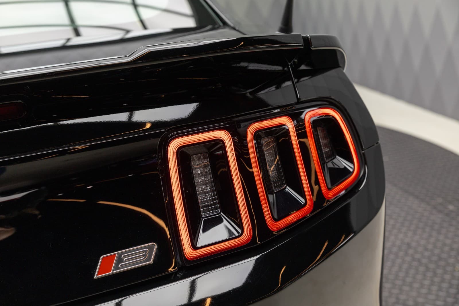 Ford Mustang - bilde 6