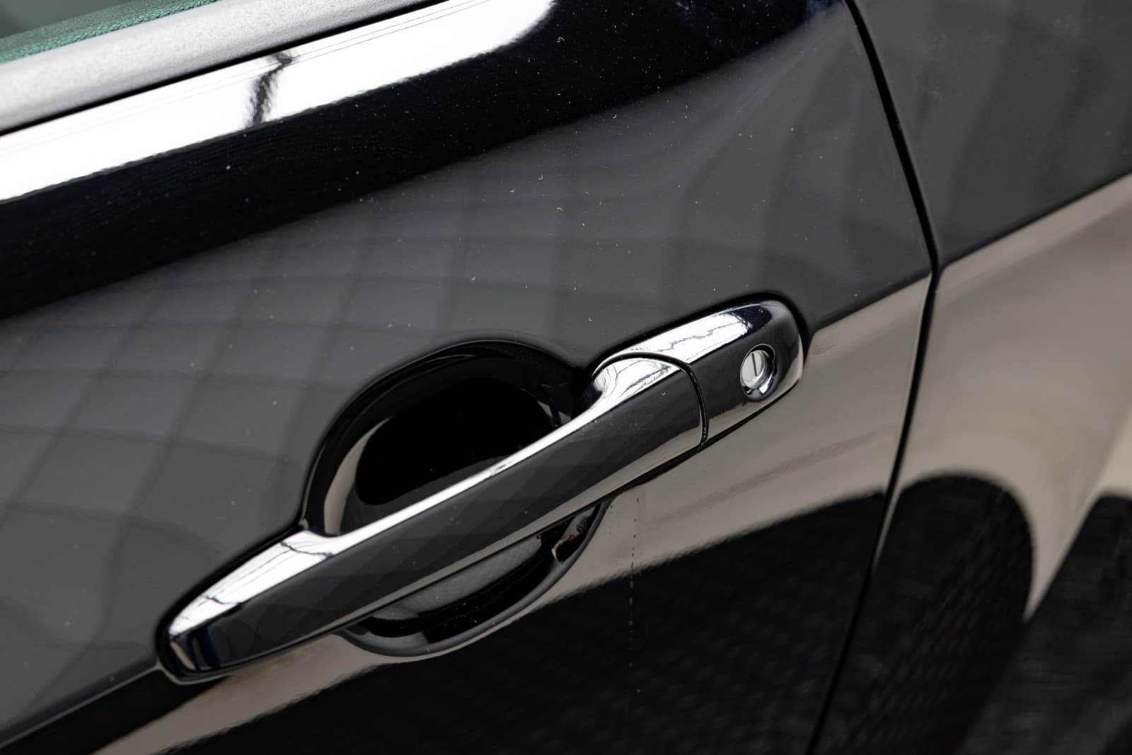 Ford Mustang - bilde 16