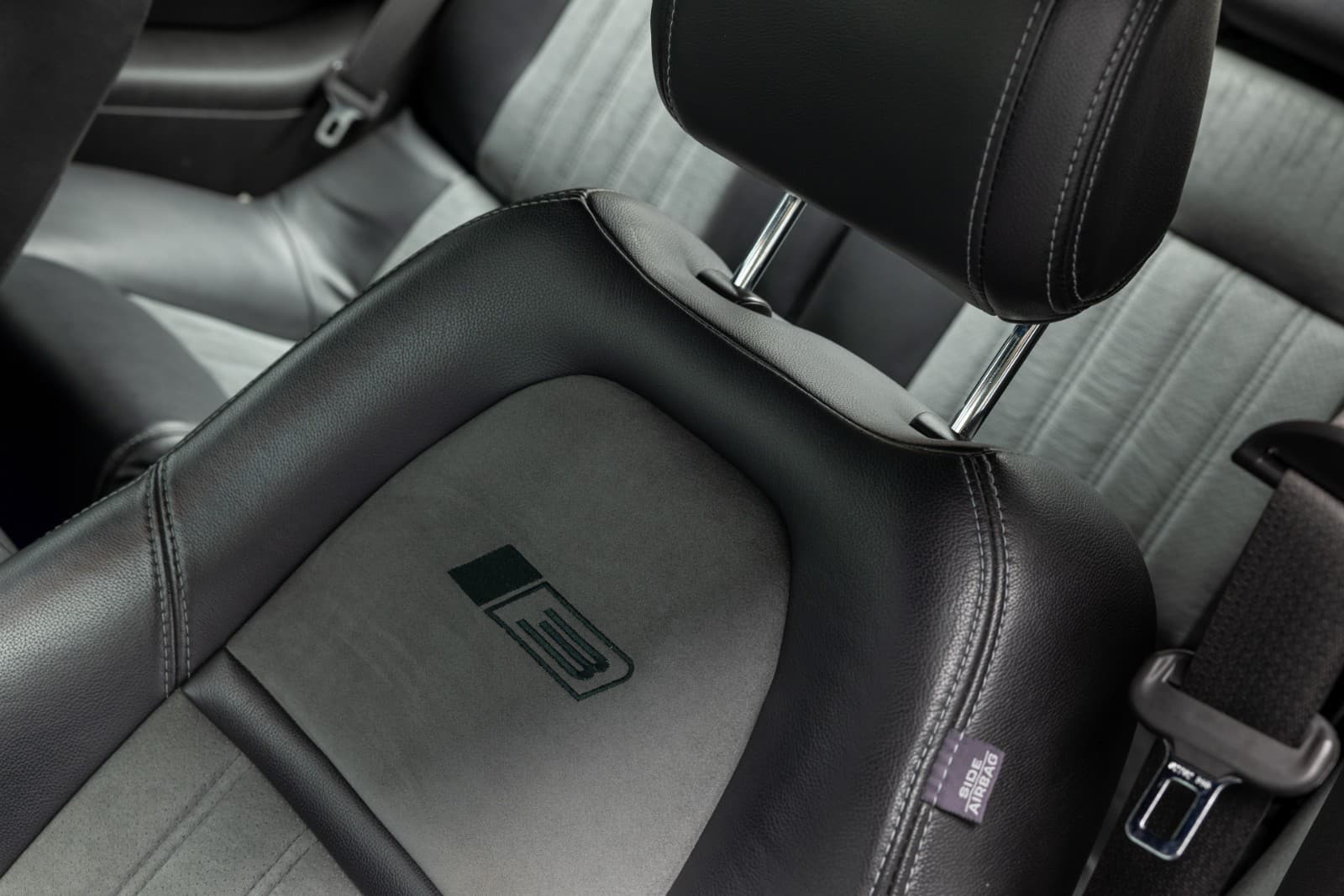 Ford Mustang - bilde 22