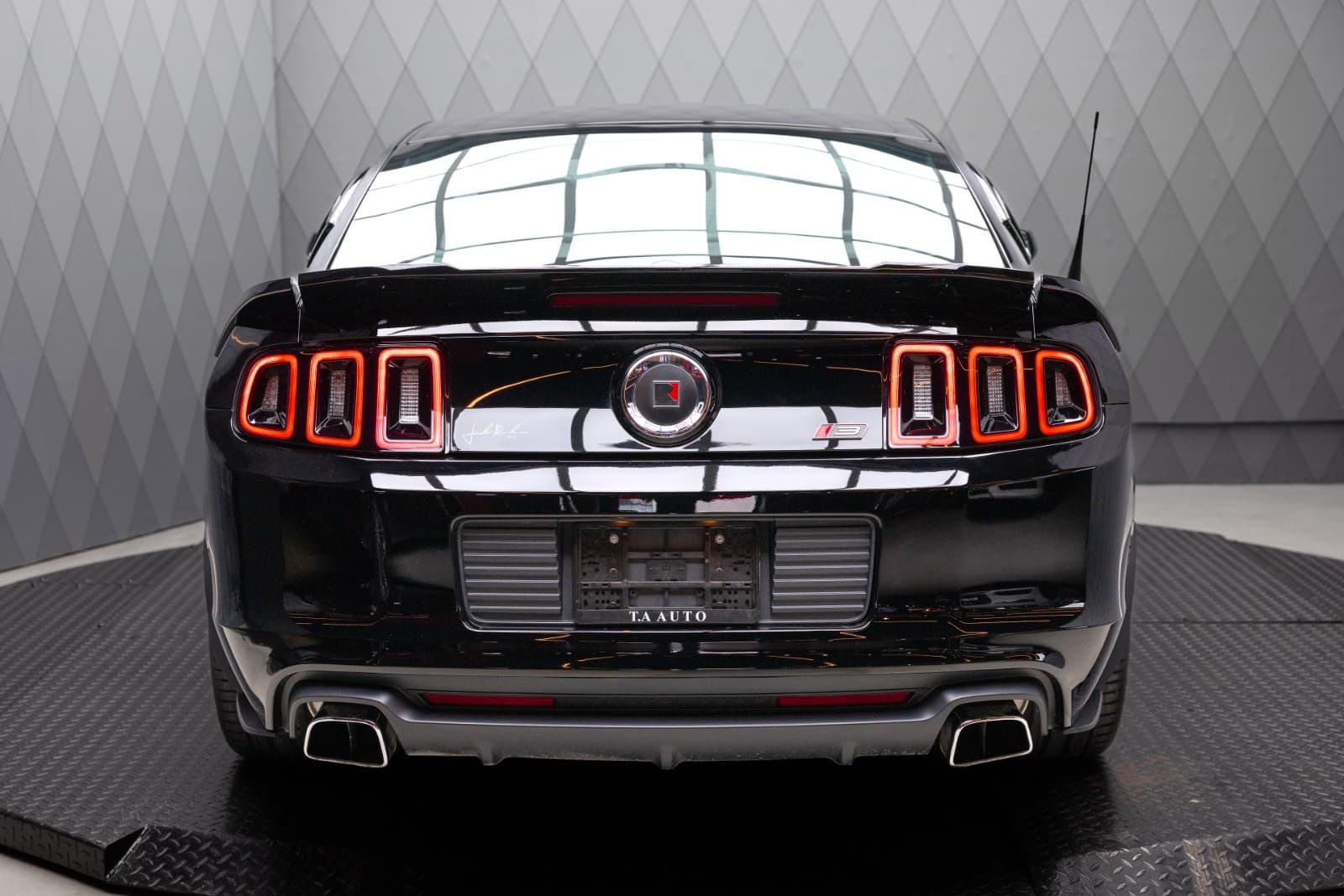 Ford Mustang - bilde 5