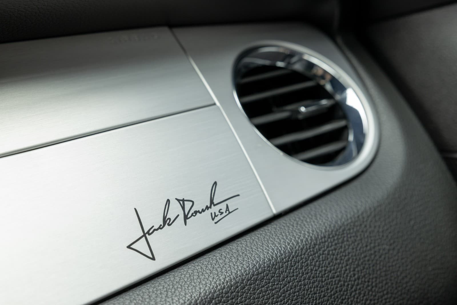 Ford Mustang - bilde 36