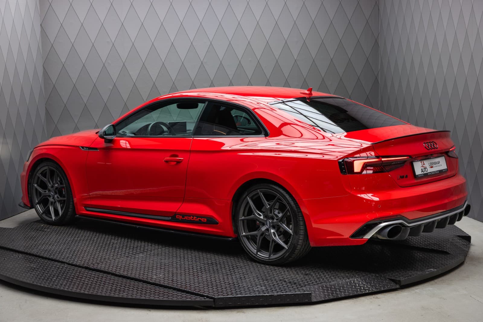 Audi RS5 - bilde 6