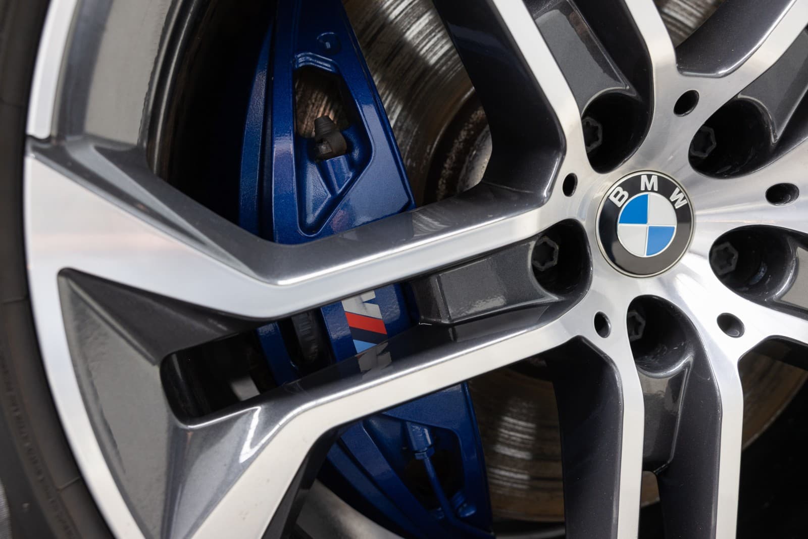 BMW X5 - bilde 15