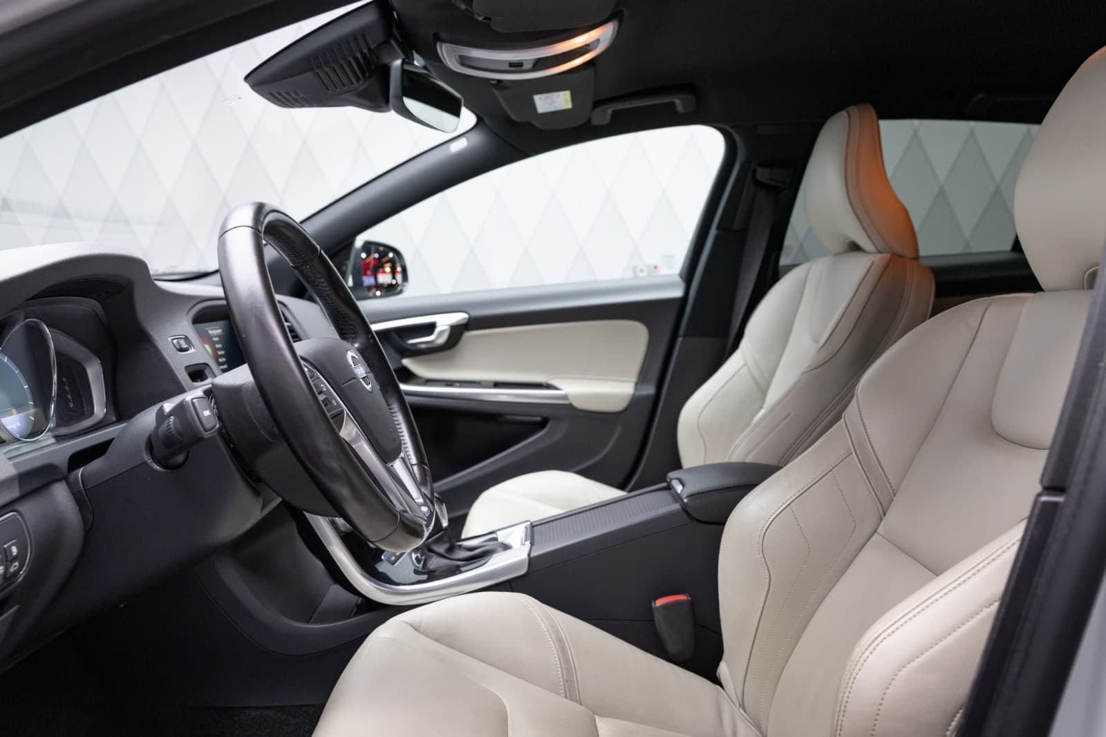 Volvo V60 - bilde 17