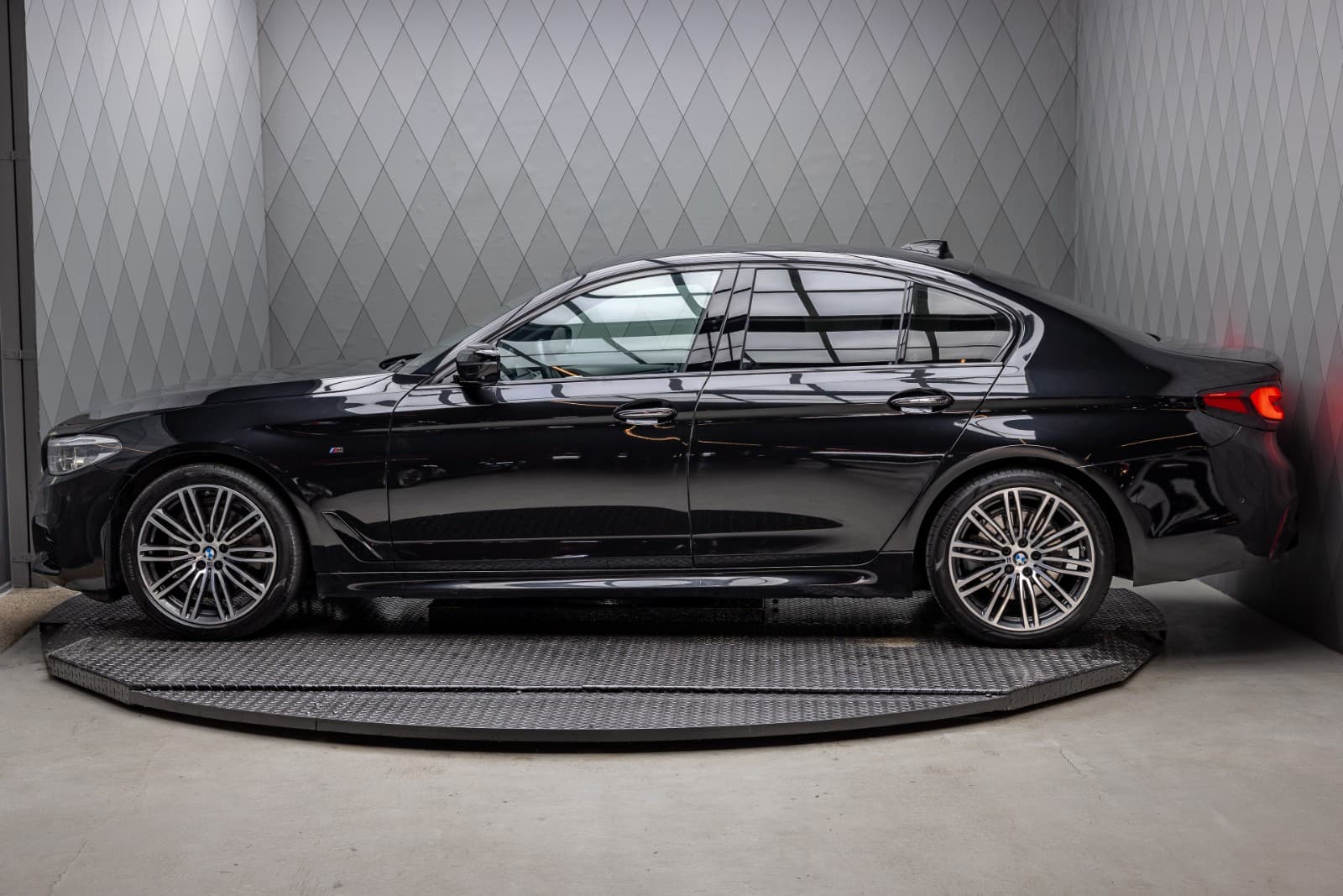 BMW 5-serie - bilde 7