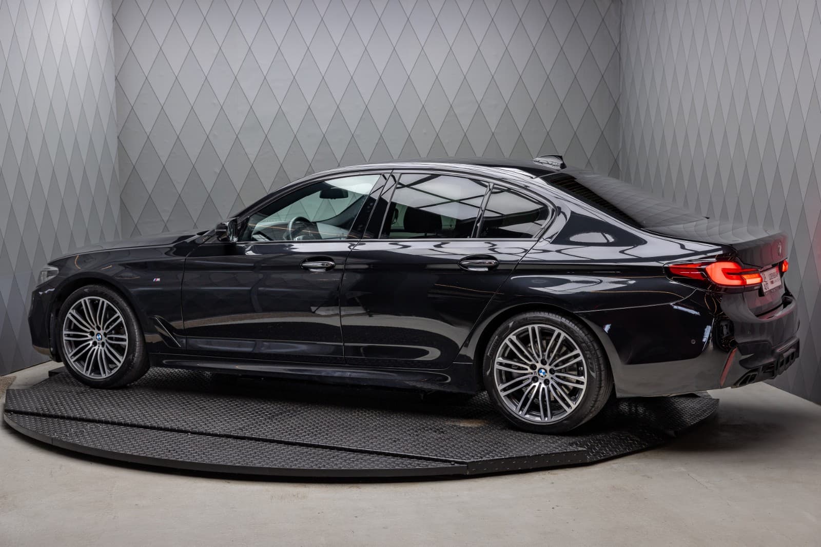 BMW 5-serie - bilde 6