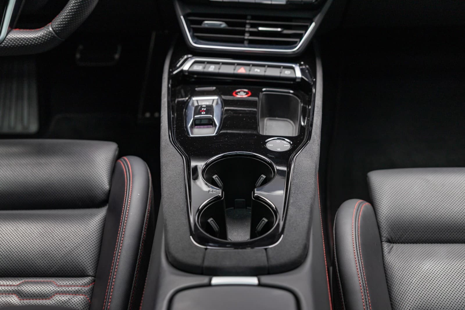 Audi e-tron GT RS - bilde 35