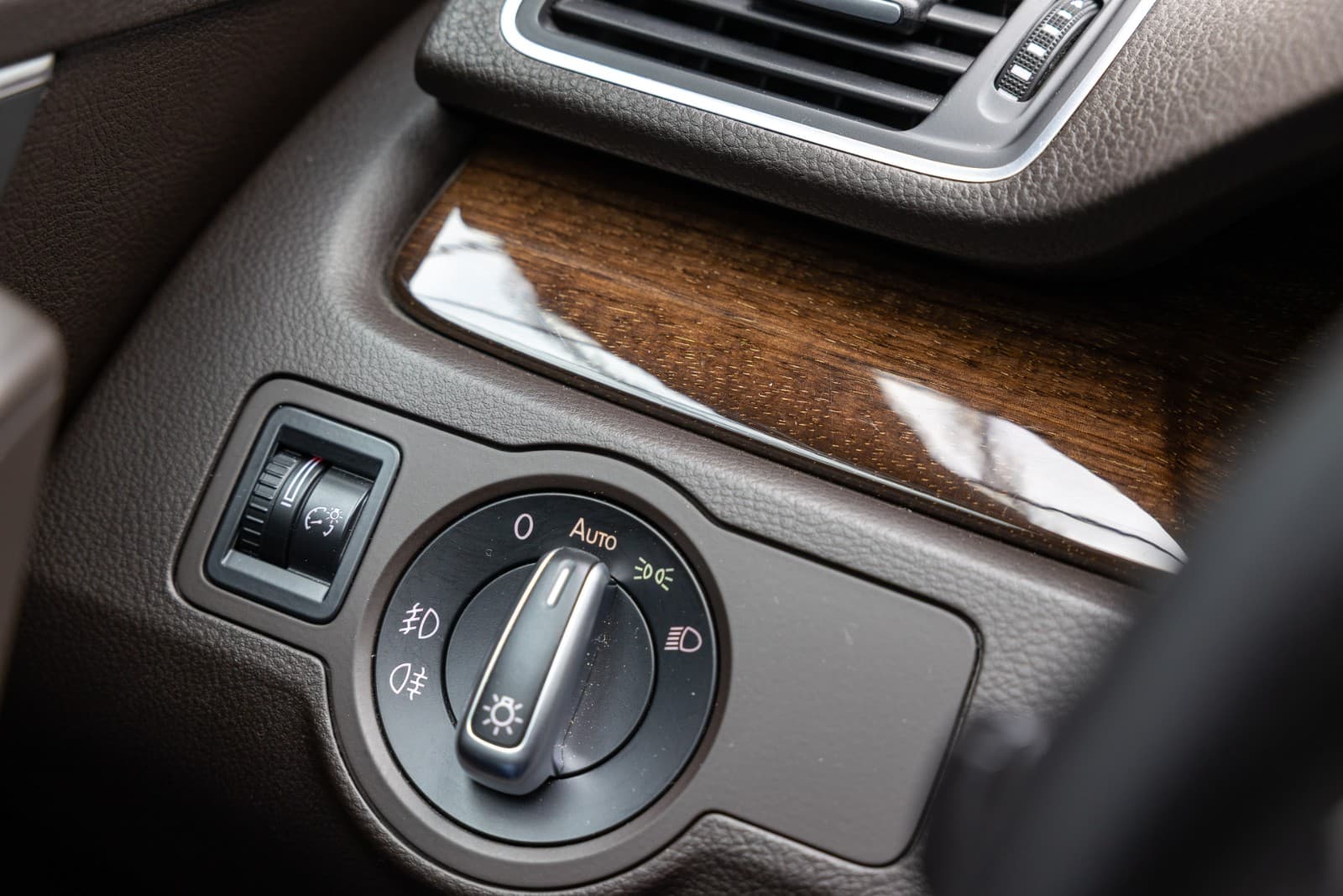 Volkswagen Passat - bilde 17