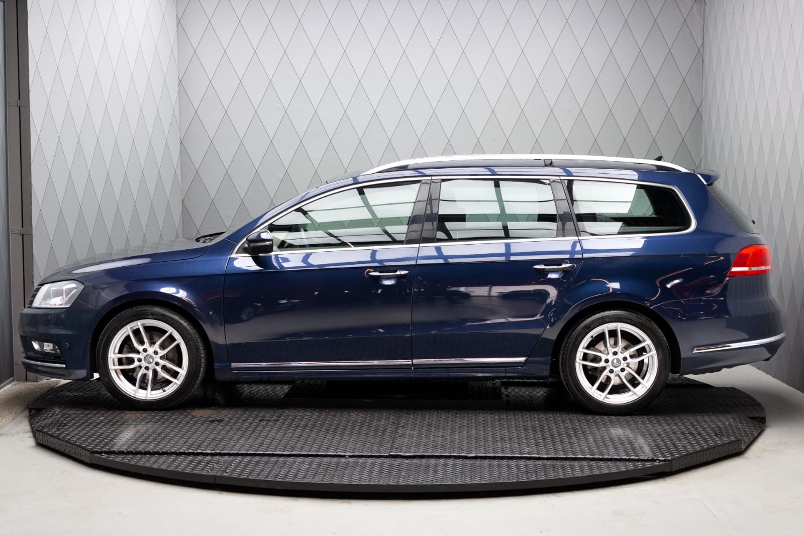 Volkswagen Passat - bilde 8