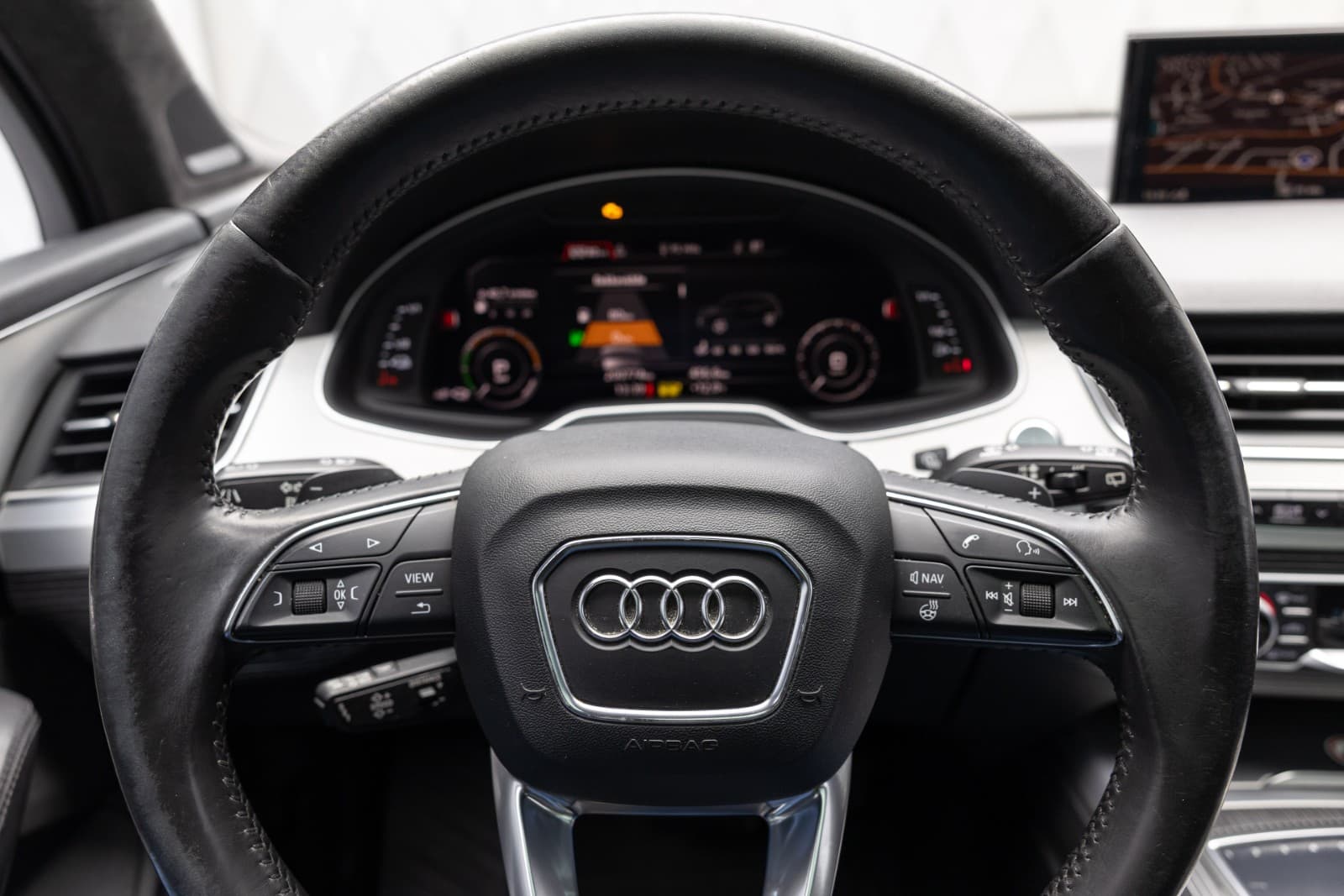 Audi Q7 - bilde 17