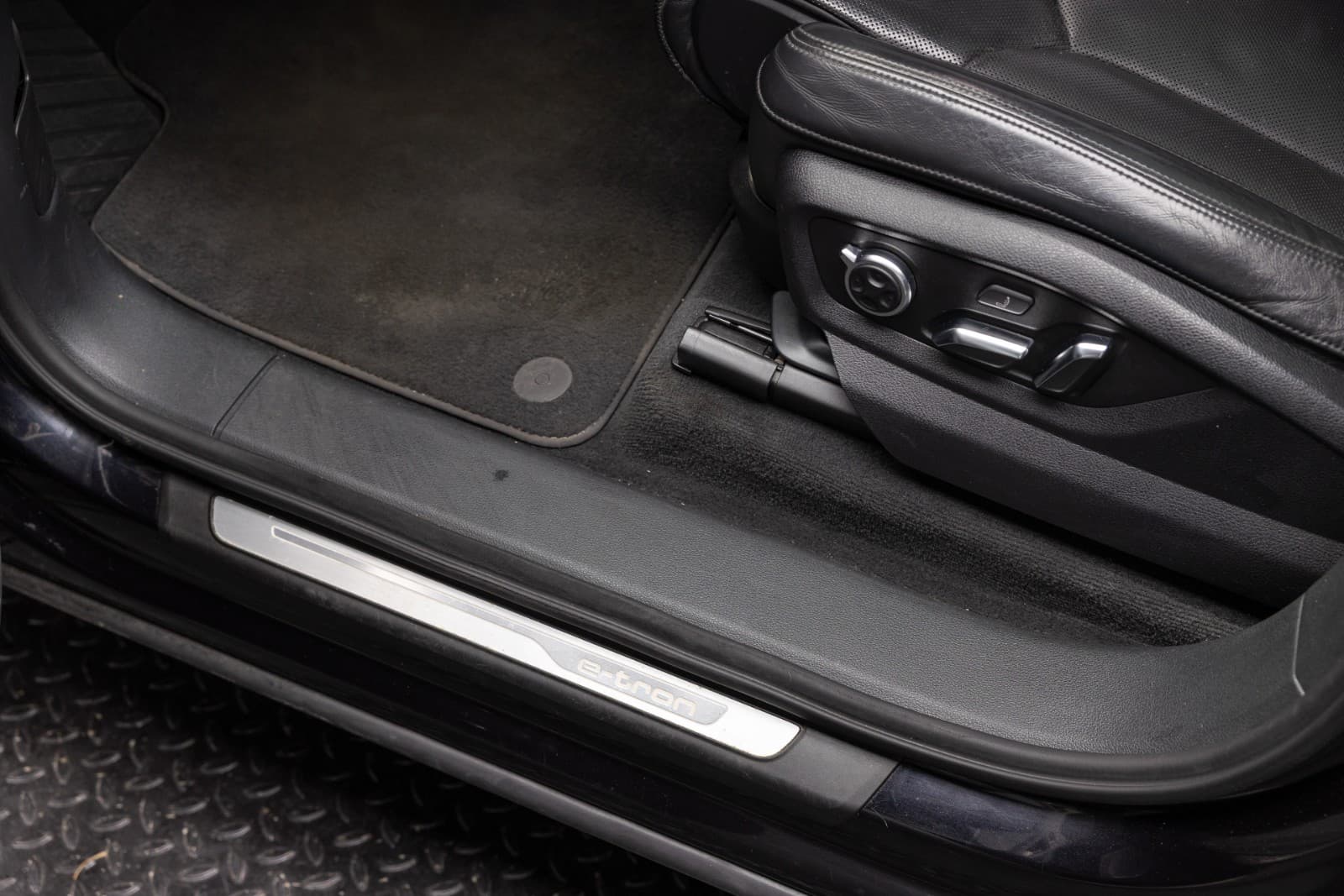 Audi Q7 - bilde 14