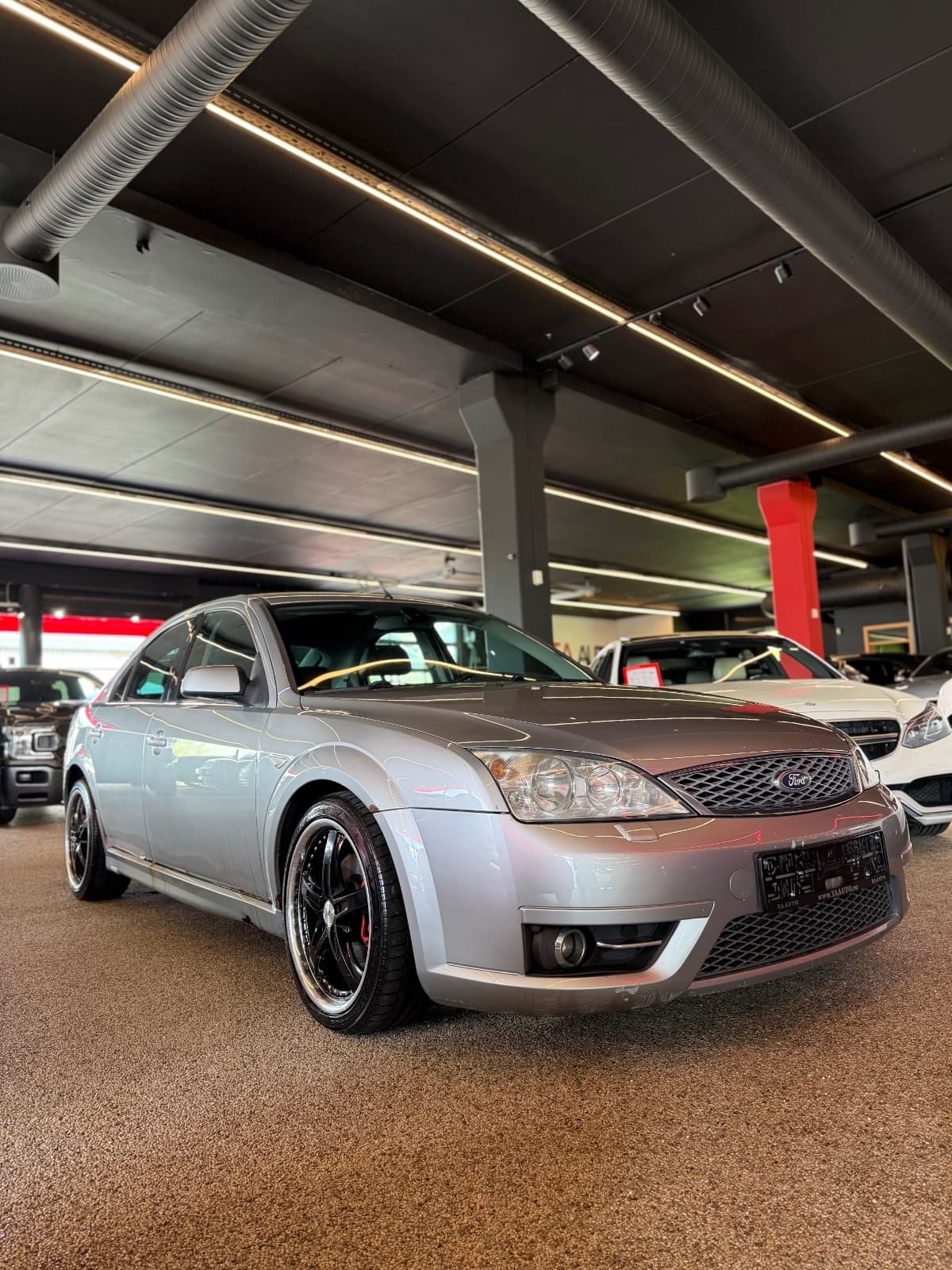 Ford Mondeo - bilde 1