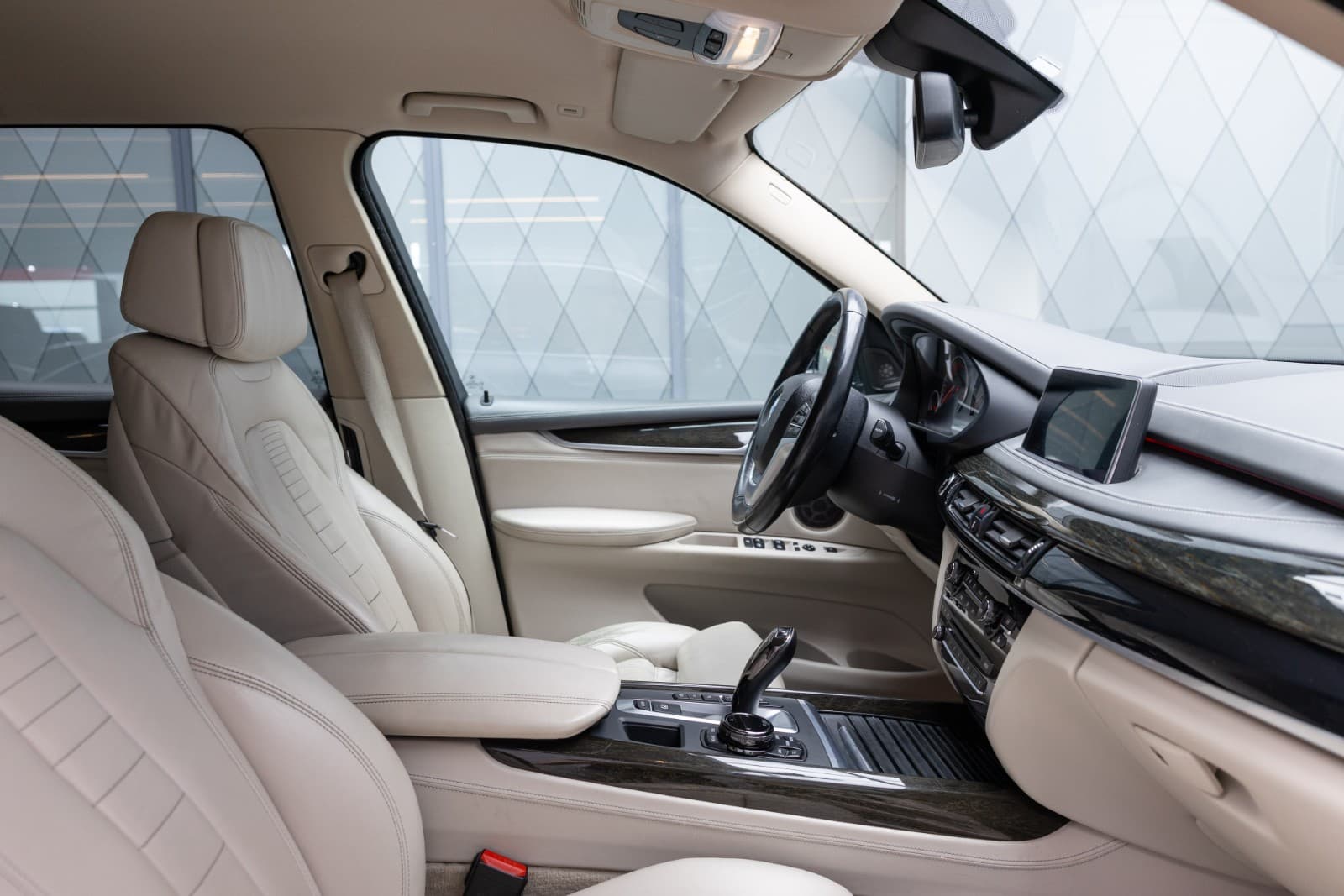 BMW X5 - bilde 25
