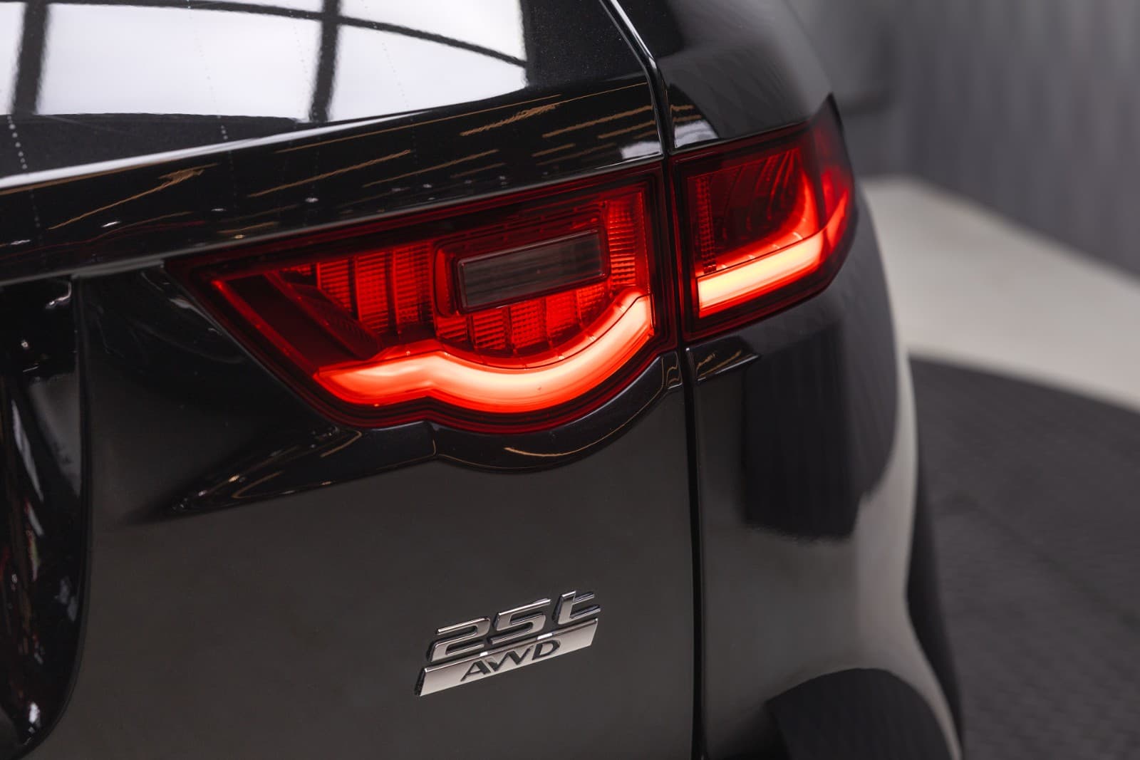 Jaguar F-PACE - bilde 7
