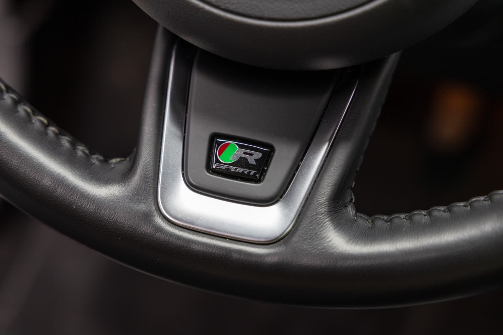 Jaguar F-PACE - bilde 27
