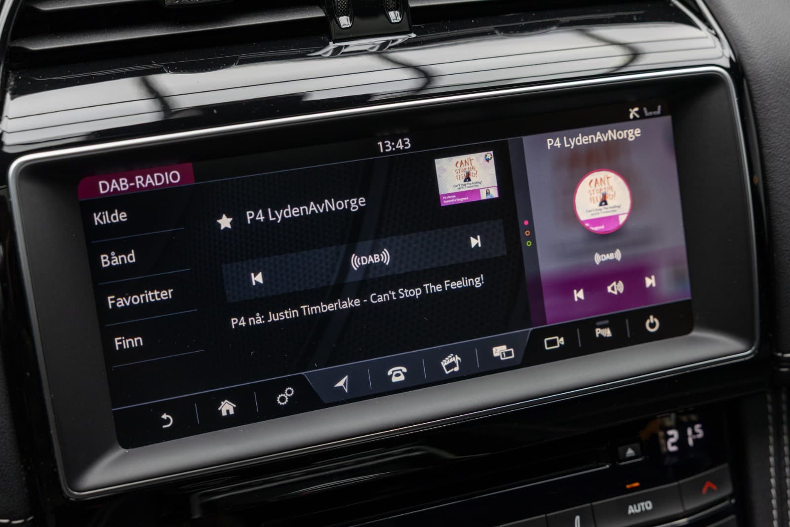 Jaguar F-PACE - bilde 30