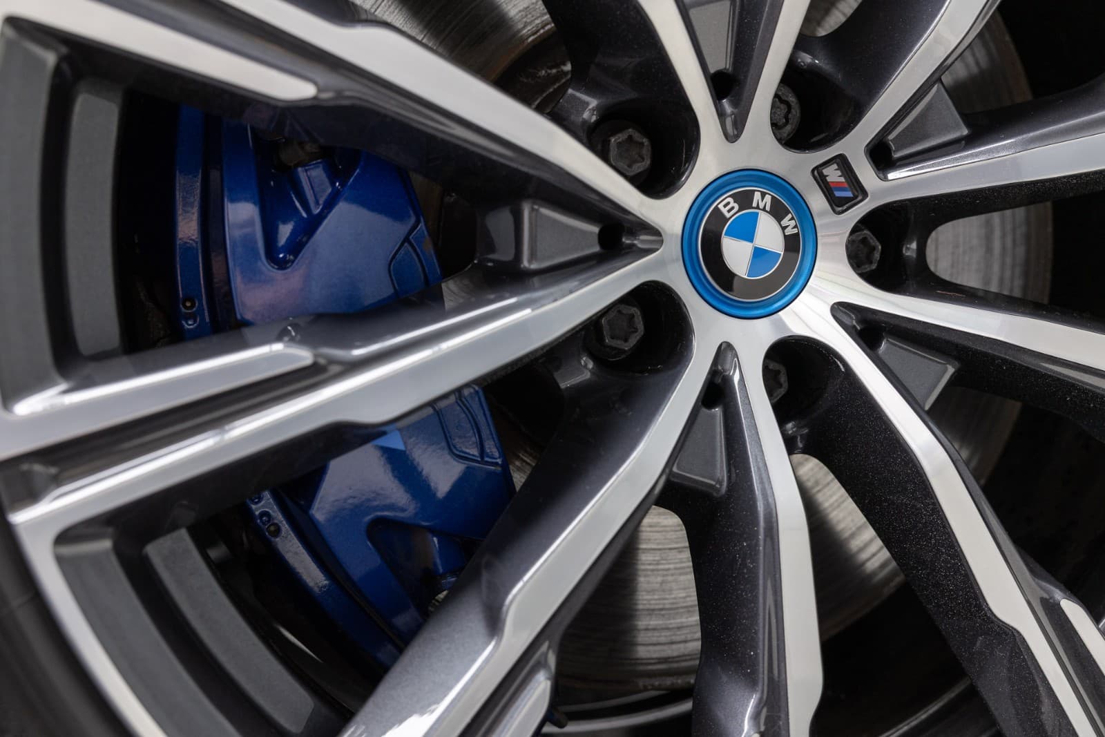 BMW X5 - bilde 13