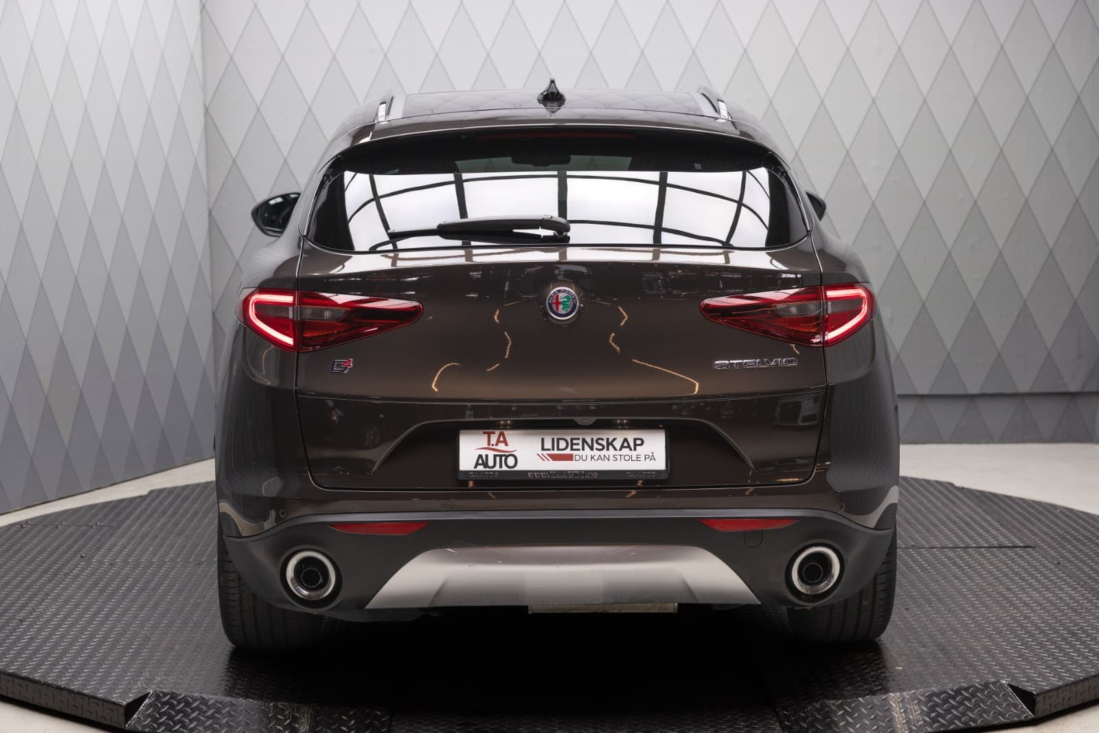 Alfa Romeo Stelvio - bilde 6