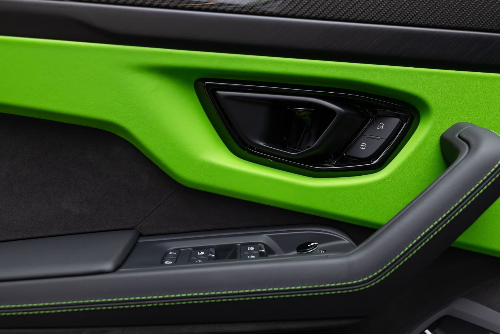 Lamborghini Urus - bilde 30