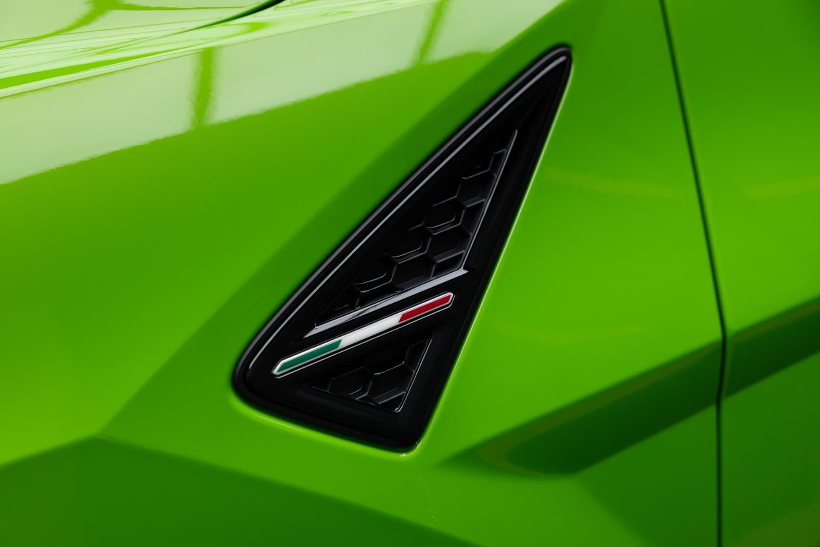 Lamborghini Urus - bilde 11