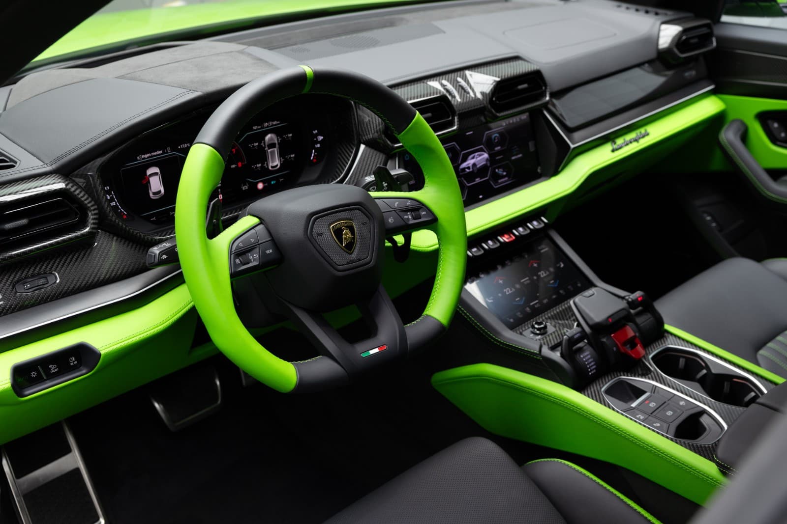 Lamborghini Urus - bilde 28