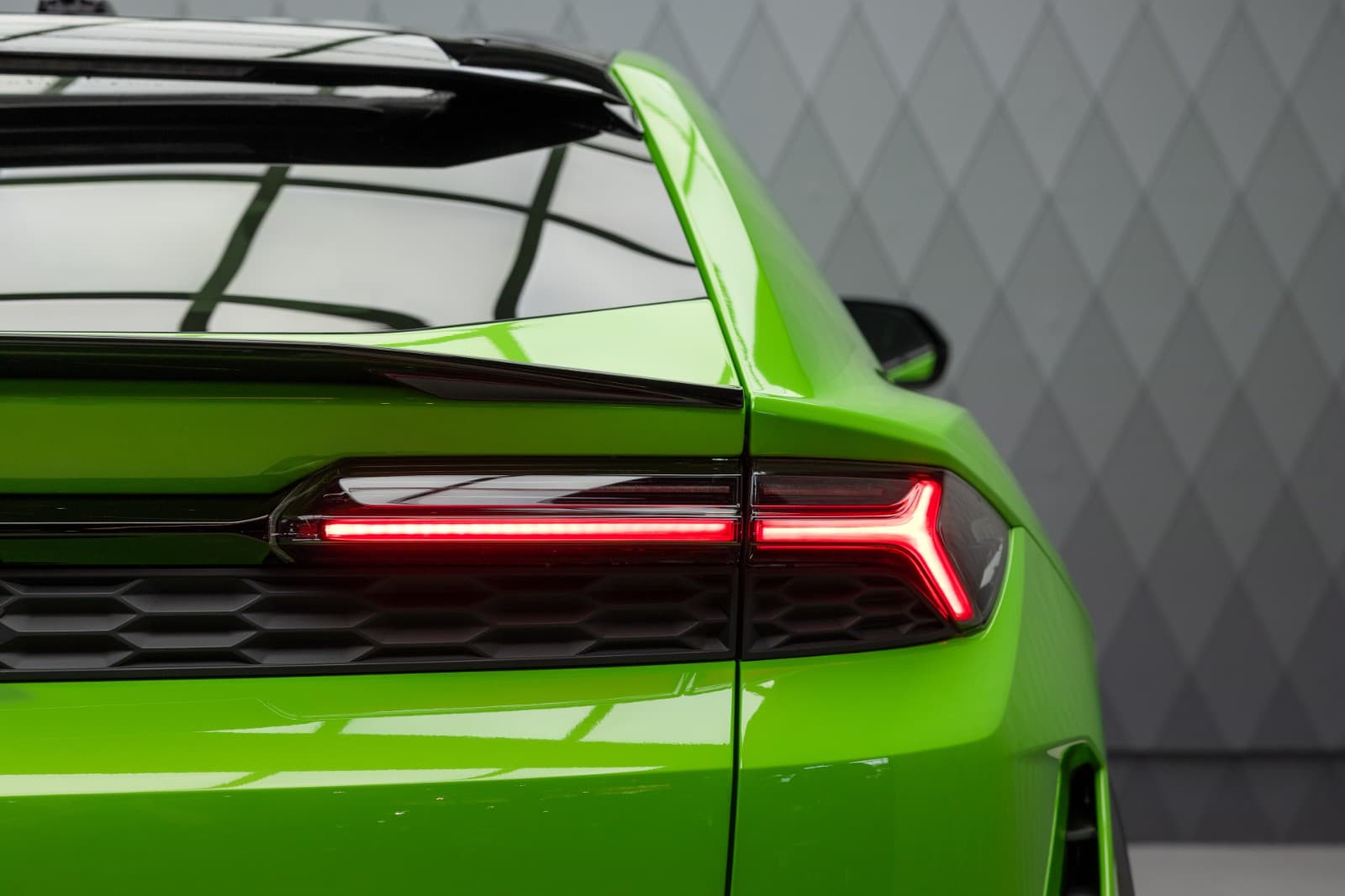 Lamborghini Urus - bilde 7