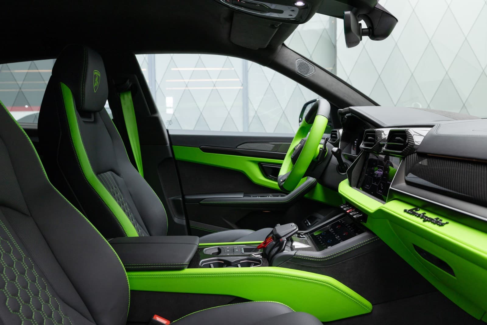 Lamborghini Urus - bilde 59