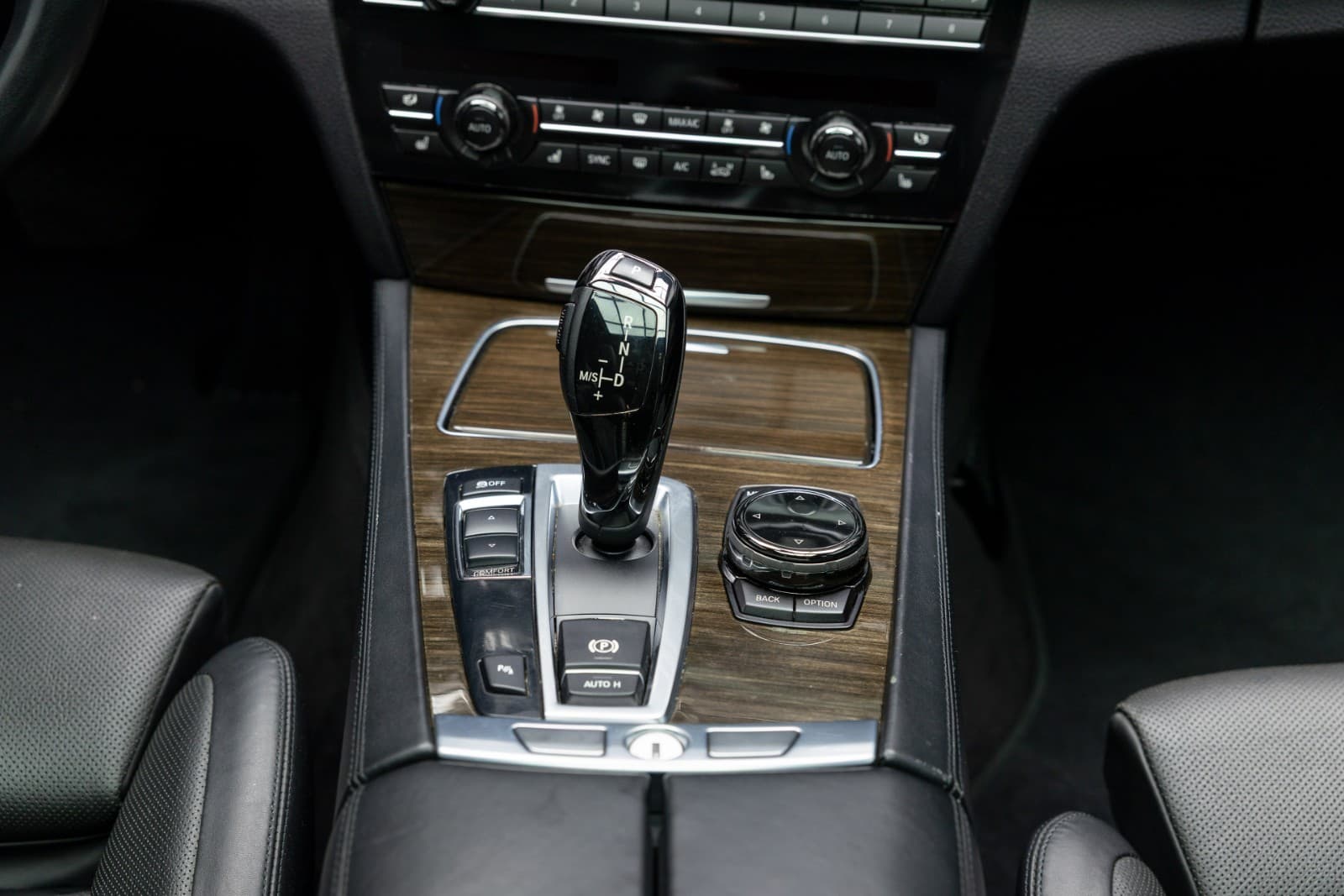 BMW 7-serie - bilde 32