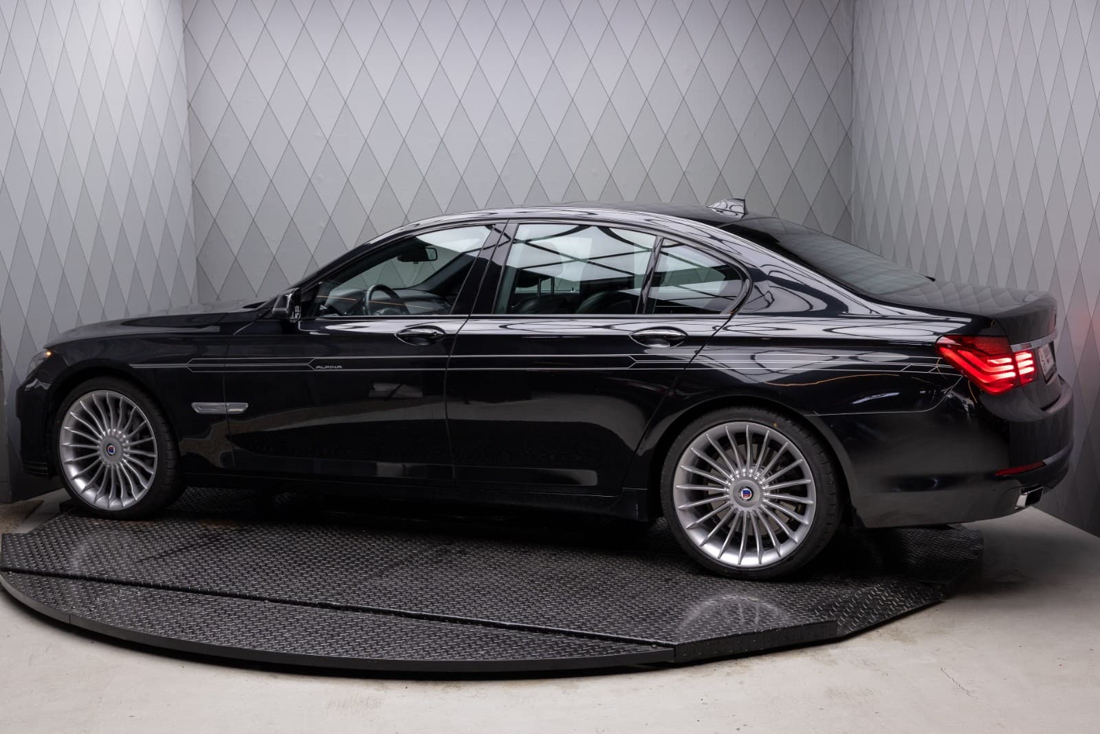 BMW 7-serie - bilde 8